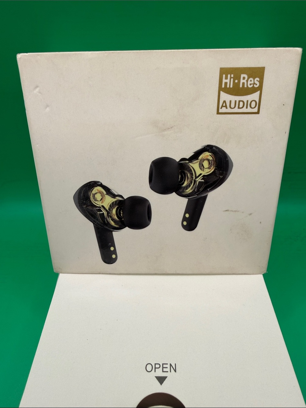 Hi-Res Audio Wireless Earbuds-Pink